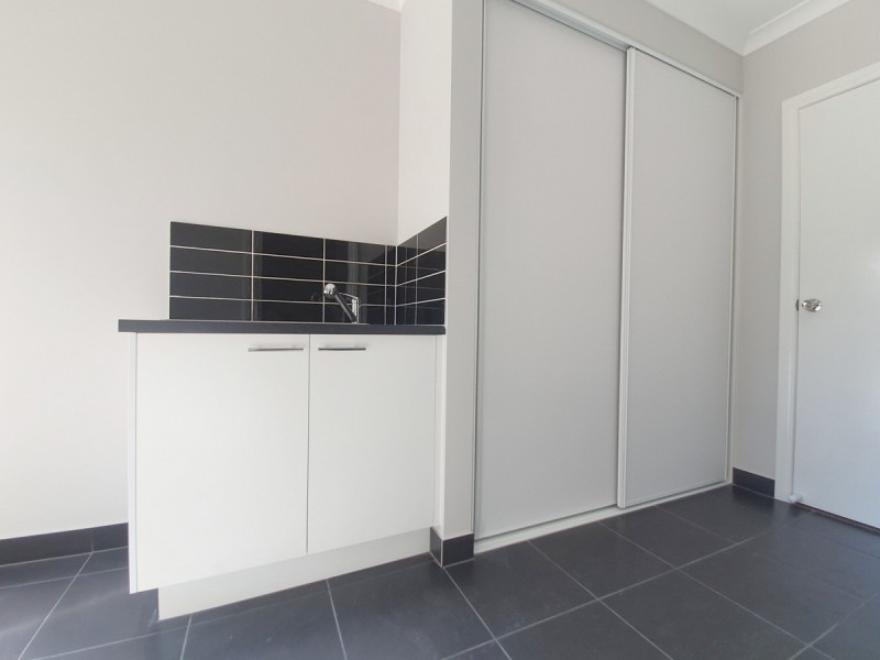 7 Roebling Street, Craigieburn VIC 3064