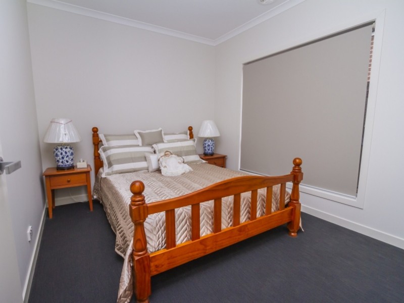 165 Newbury Boulevard, Craigieburn VIC 3064