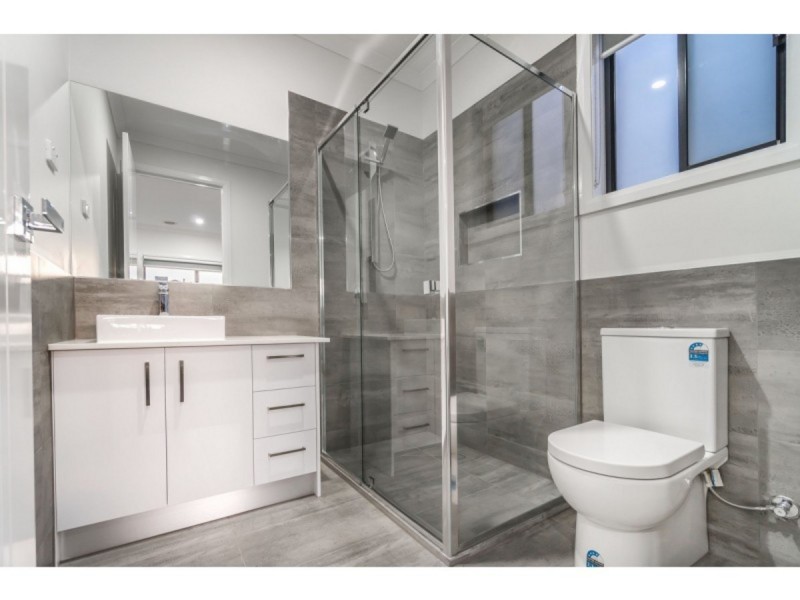 14 Booyong Street, Craigieburn VIC 3064