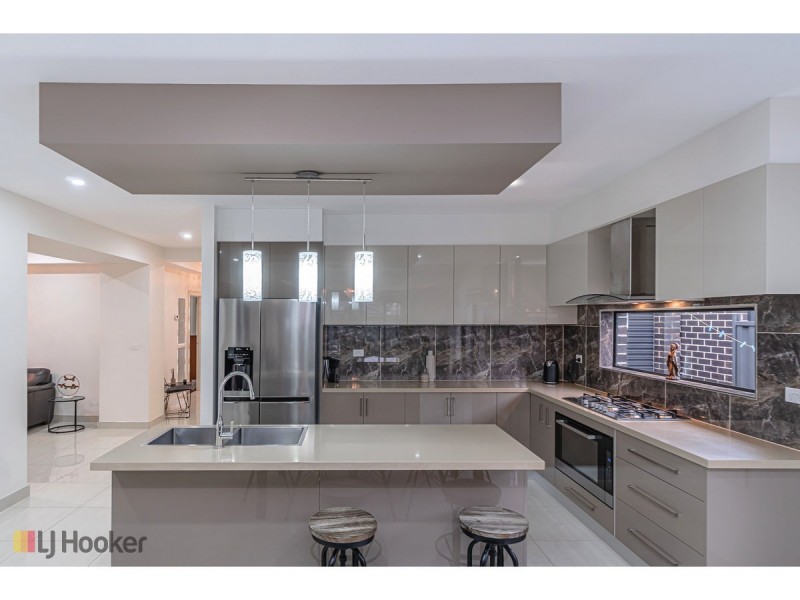 7 Recreation Street, Roxburgh Park VIC 3064