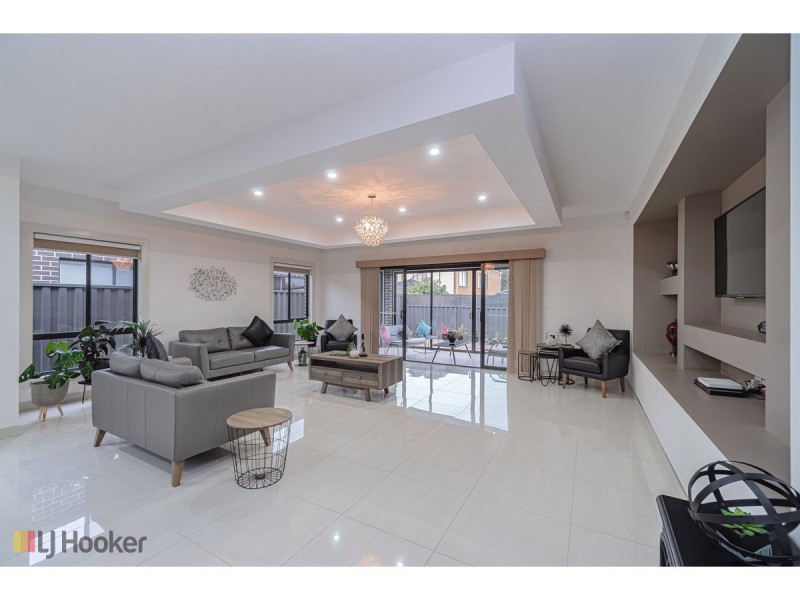 7 Recreation Street, Roxburgh Park VIC 3064