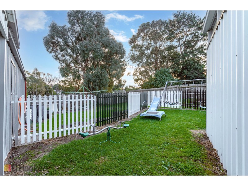 2 Eastgate Road, Craigieburn VIC 3064