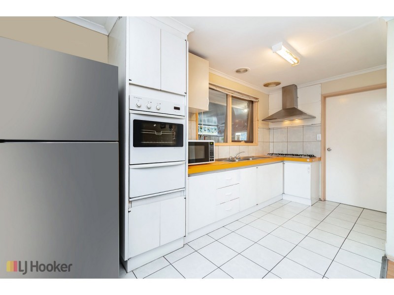 2 Eastgate Road, Craigieburn VIC 3064