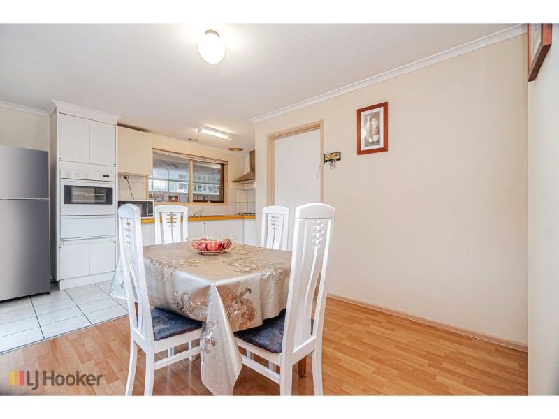 2 Eastgate Road, Craigieburn VIC 3064