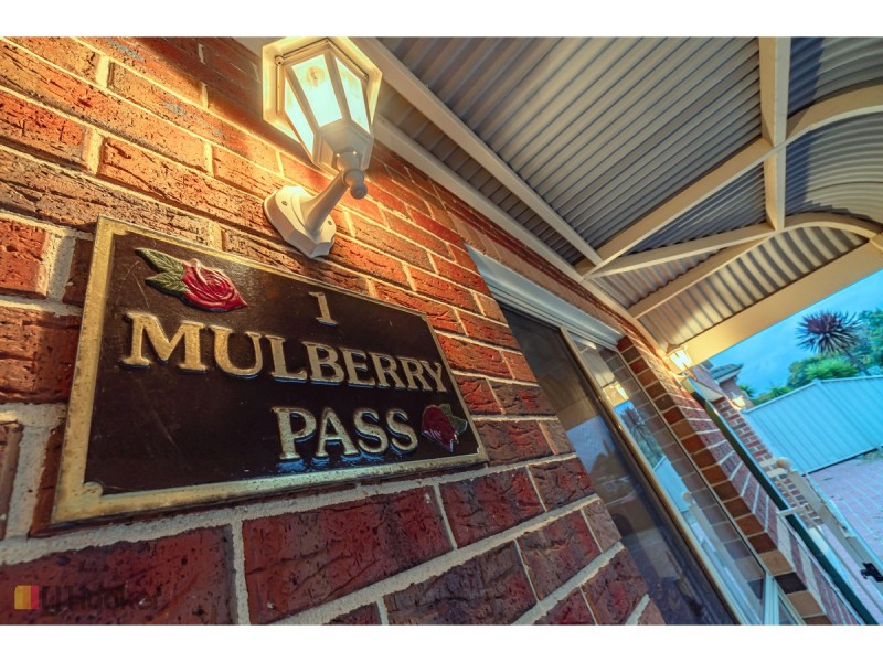 1 Mulberry Pass, Craigieburn VIC 3064