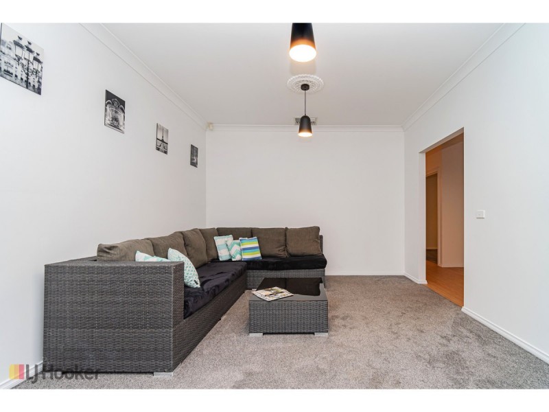 1 Mulberry Pass, Craigieburn VIC 3064