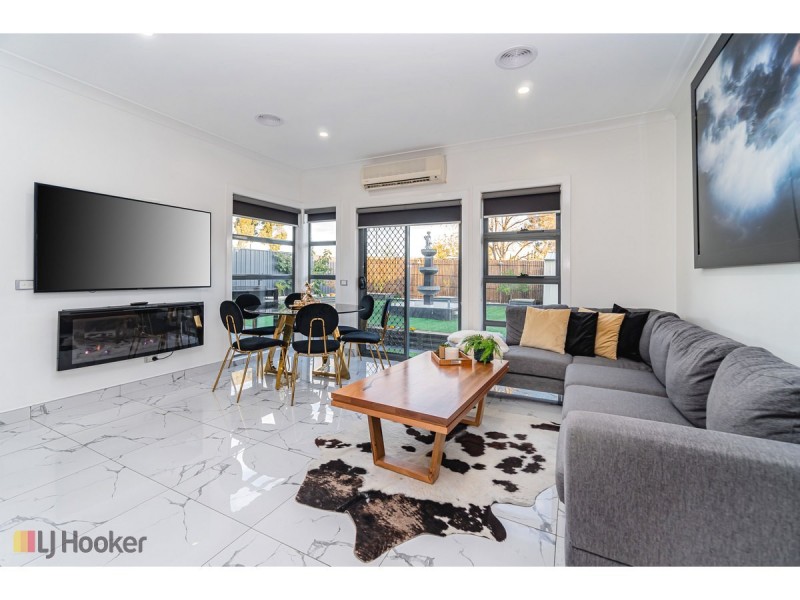 12 Wintersun Court, Roxburgh Park VIC 3064