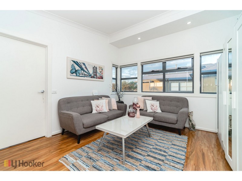 12 Wintersun Court, Roxburgh Park VIC 3064