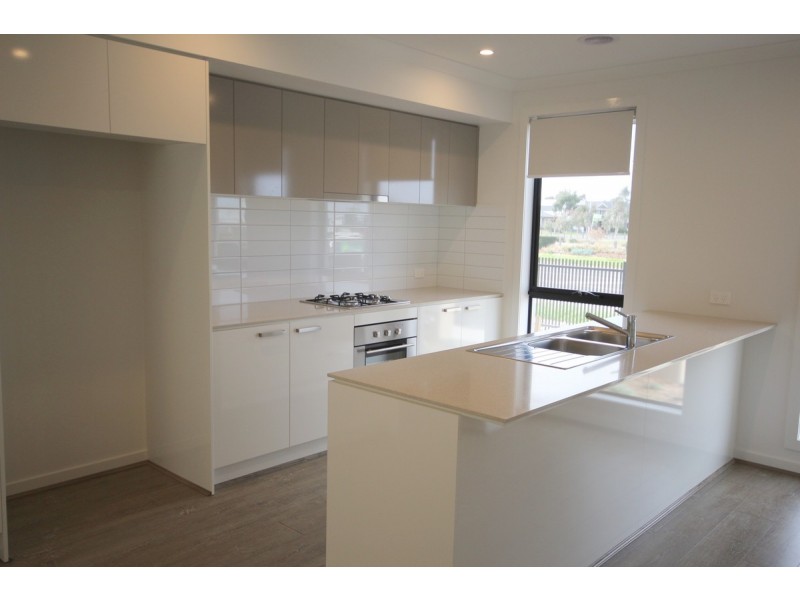 844 Aitken Boulevard, Craigieburn VIC 3064