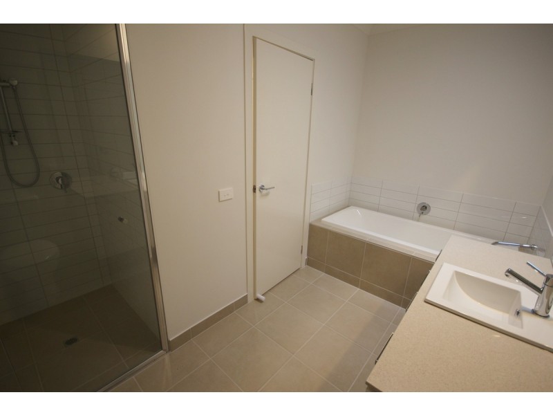 844 Aitken Boulevard, Craigieburn VIC 3064