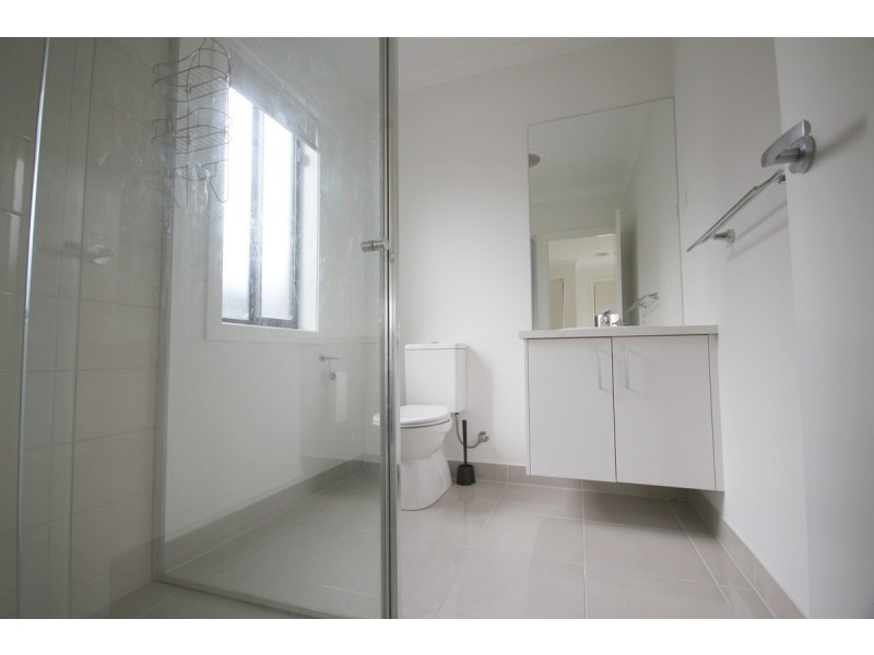 3 Zeal Way, Craigieburn VIC 3064