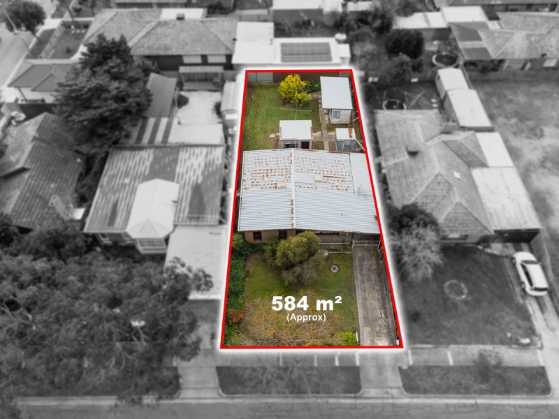 8 Wattleglen Street, Craigieburn VIC 3064