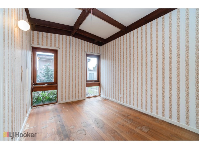 8 Wattleglen Street, Craigieburn VIC 3064