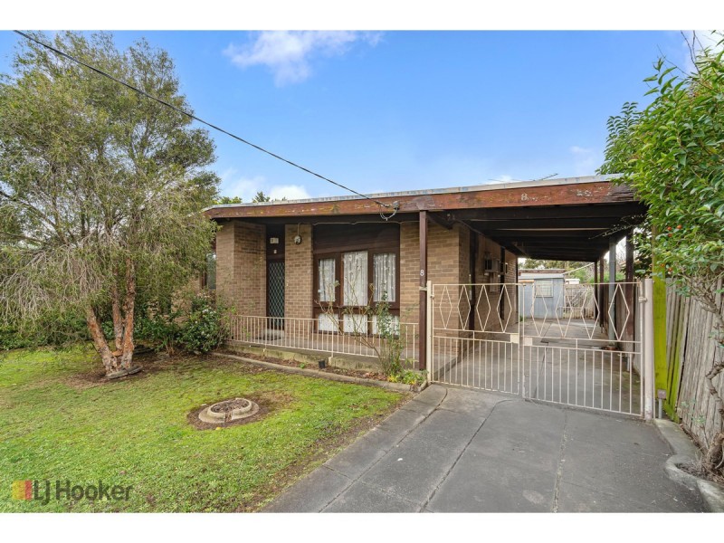 8 Wattleglen Street, Craigieburn VIC 3064