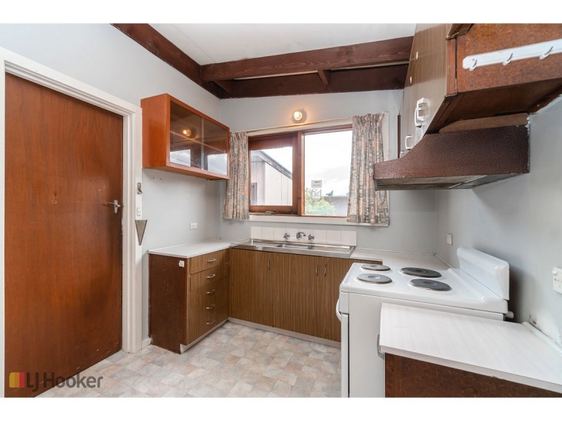 8 Wattleglen Street, Craigieburn VIC 3064