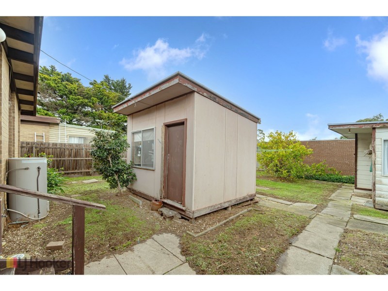 8 Wattleglen Street, Craigieburn VIC 3064