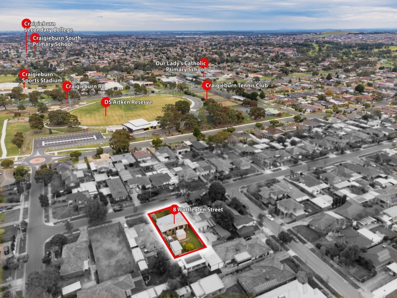 8 Wattleglen Street, Craigieburn VIC 3064