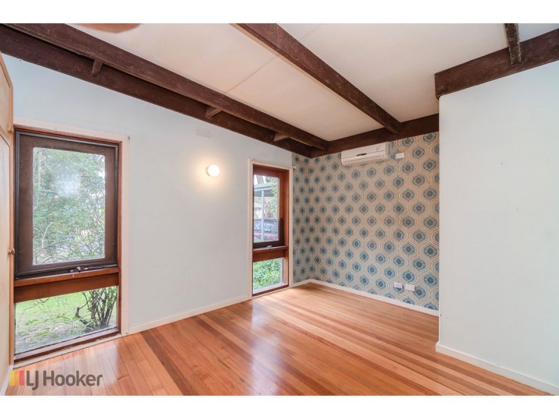 8 Wattleglen Street, Craigieburn VIC 3064