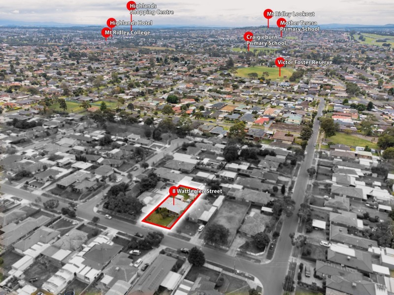 8 Wattleglen Street, Craigieburn VIC 3064