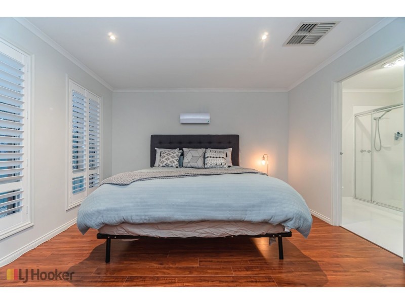 11 Studley Park Way, Craigieburn VIC 3064
