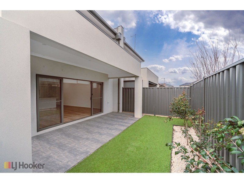 40 Fortitude Drive, Craigieburn VIC 3064