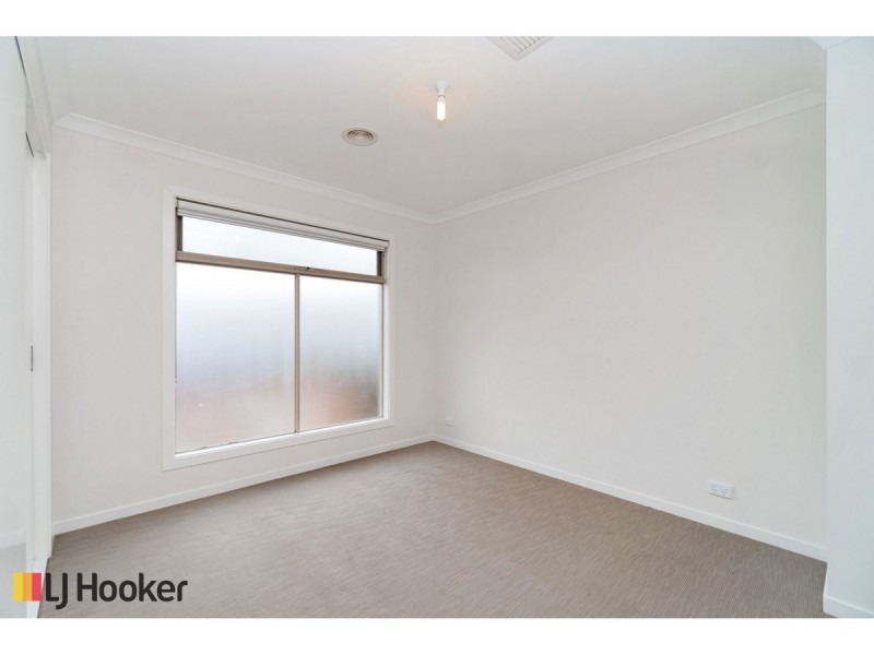 88 Bridgehaven Drive, Craigieburn VIC 3064