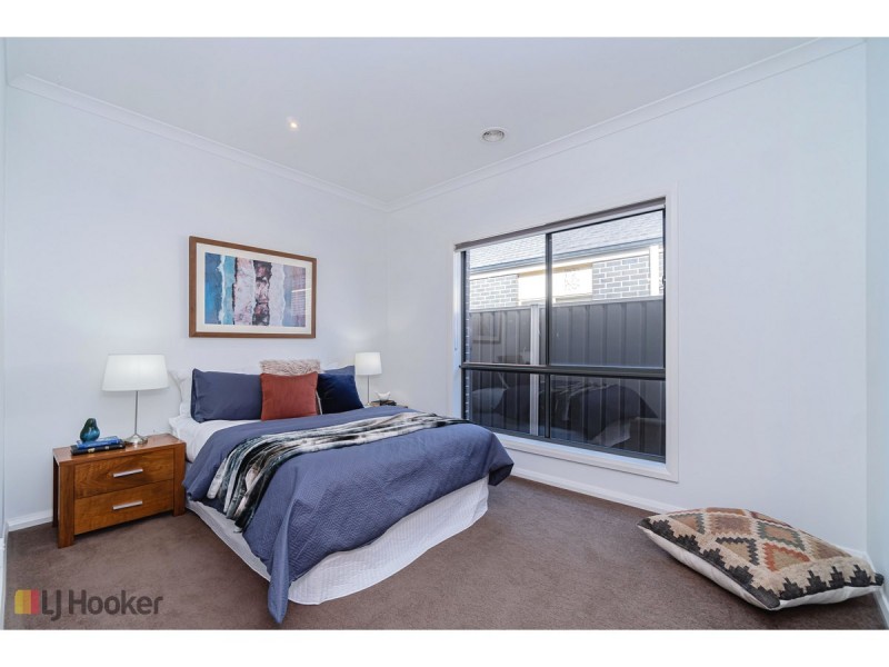 20 Acland Street, Craigieburn VIC 3064