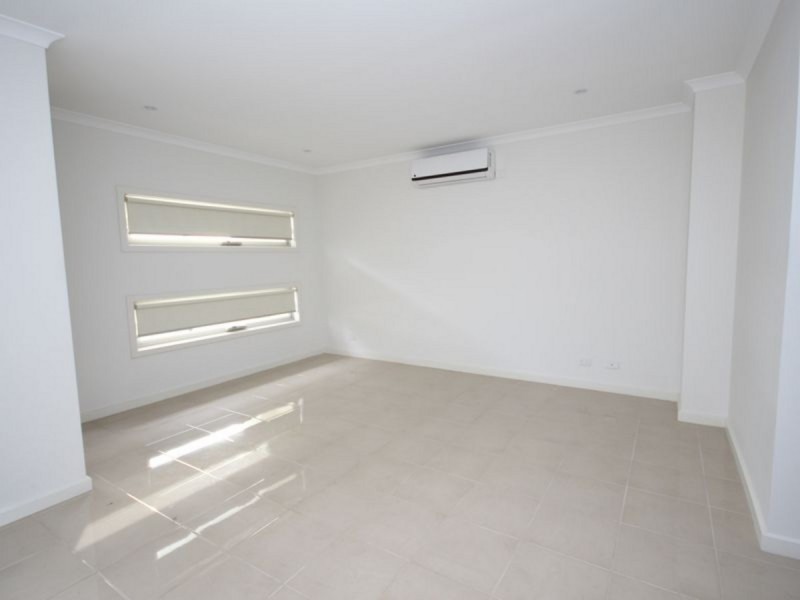 7 Lygon Drive, Craigieburn VIC 3064