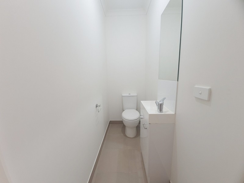 16/1-11 Hyde Park Avenue, Craigieburn VIC 3064