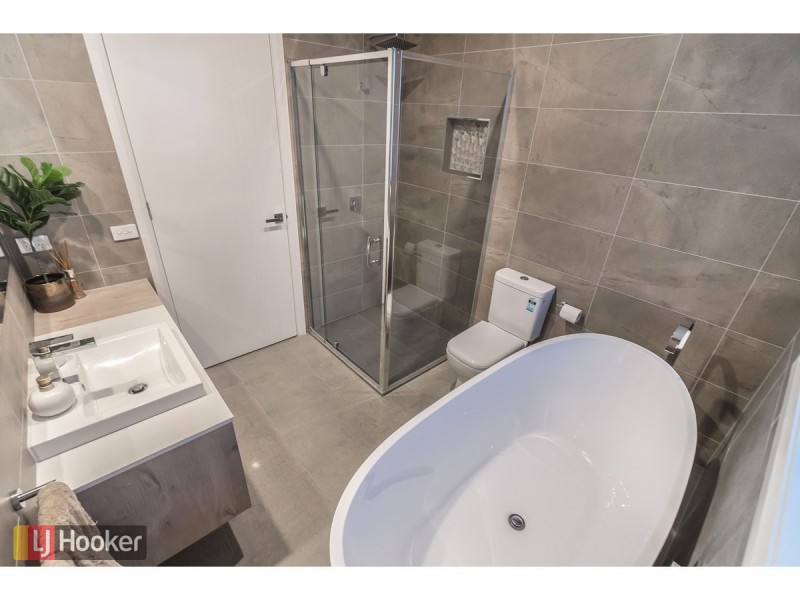 53 Delta Drive, Craigieburn VIC 3064