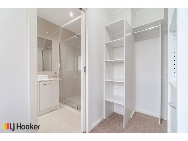 29 Calm Avenue, Craigieburn VIC 3064