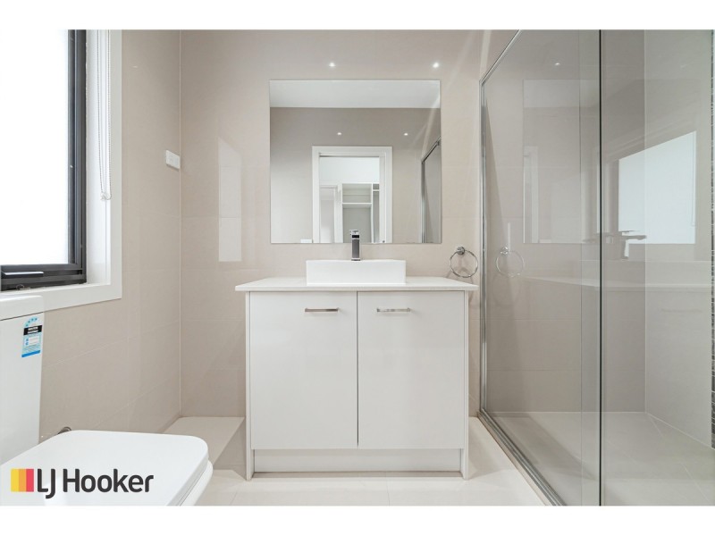 29 Calm Avenue, Craigieburn VIC 3064