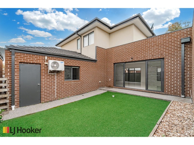 29 Calm Avenue, Craigieburn VIC 3064