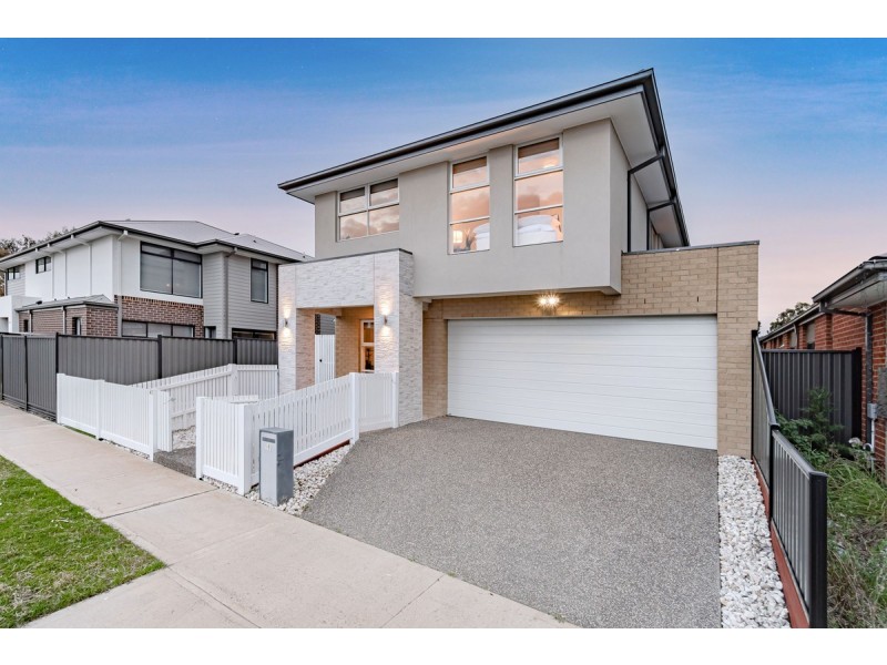 41 Angophora Crescent, Craigieburn VIC 3064