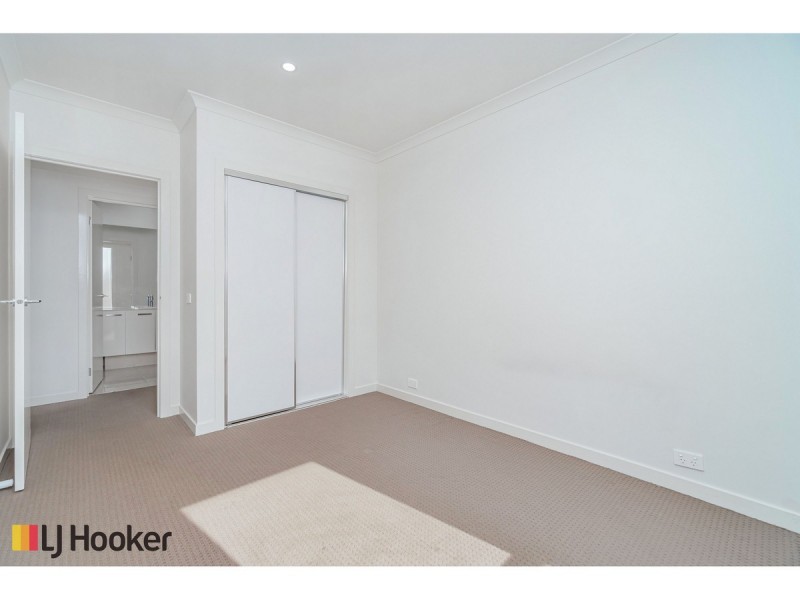 831 Aitken Boulevard, Craigieburn VIC 3064