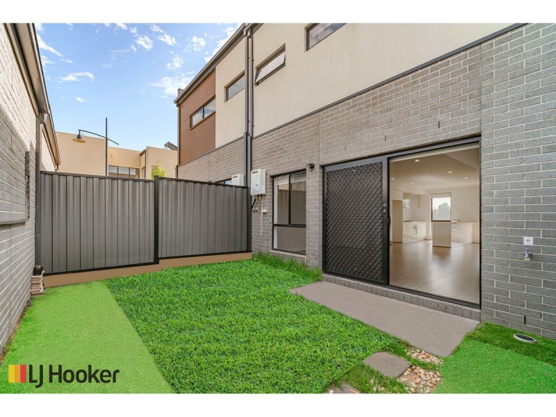 831 Aitken Boulevard, Craigieburn VIC 3064