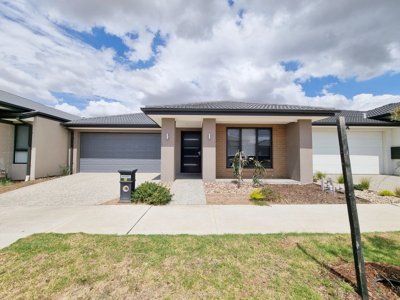 20 Heslop Street, Mickleham VIC 3064