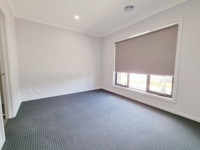 20 Heslop Street, Mickleham VIC 3064