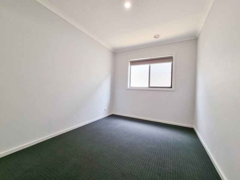 20 Heslop Street, Mickleham VIC 3064