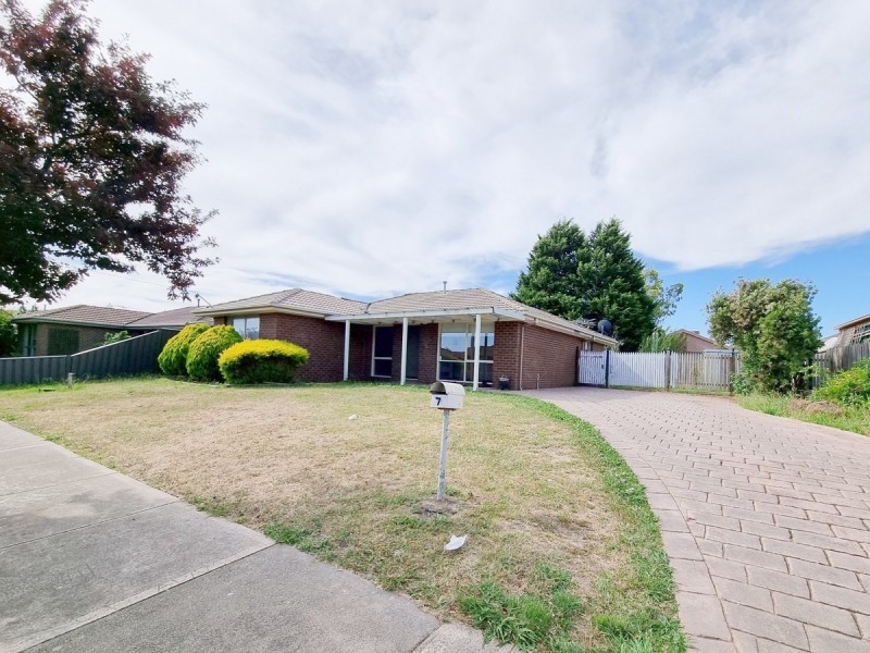 7 Crawley Court, Craigieburn VIC 3064