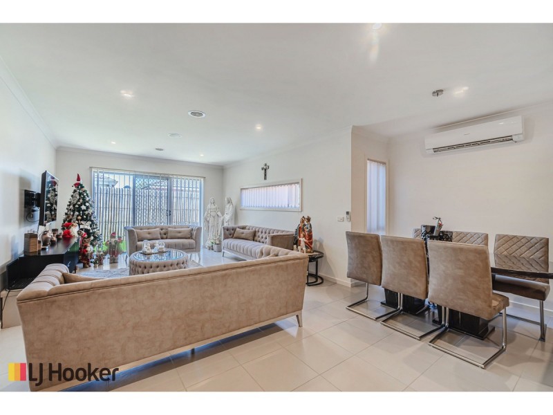 9 Redheugh Street, Craigieburn VIC 3064