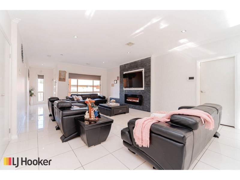 45A Abercarn Avenue, Craigieburn VIC 3064
