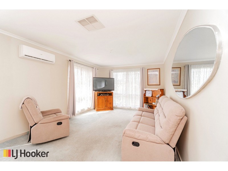 22 Clematis Court, Meadow Heights VIC 3048