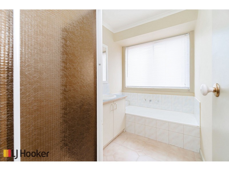 22 Clematis Court, Meadow Heights VIC 3048