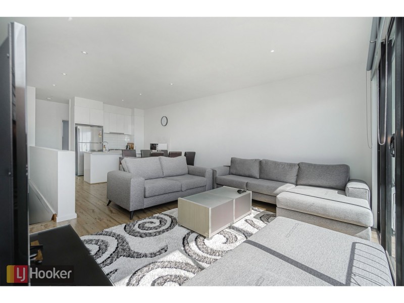 42 Furlong Street, Craigieburn VIC 3064