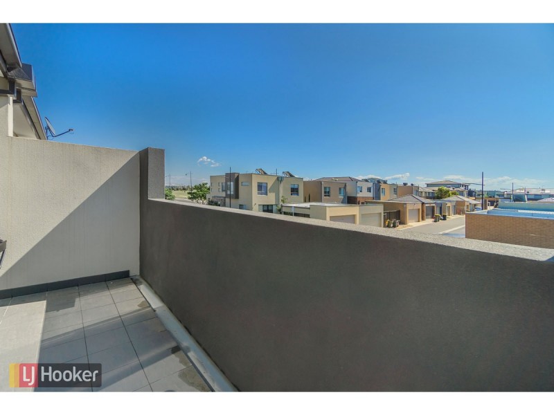 42 Furlong Street, Craigieburn VIC 3064