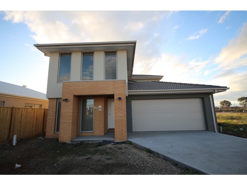 29 Compass Crescent, Donnybrook VIC 3064