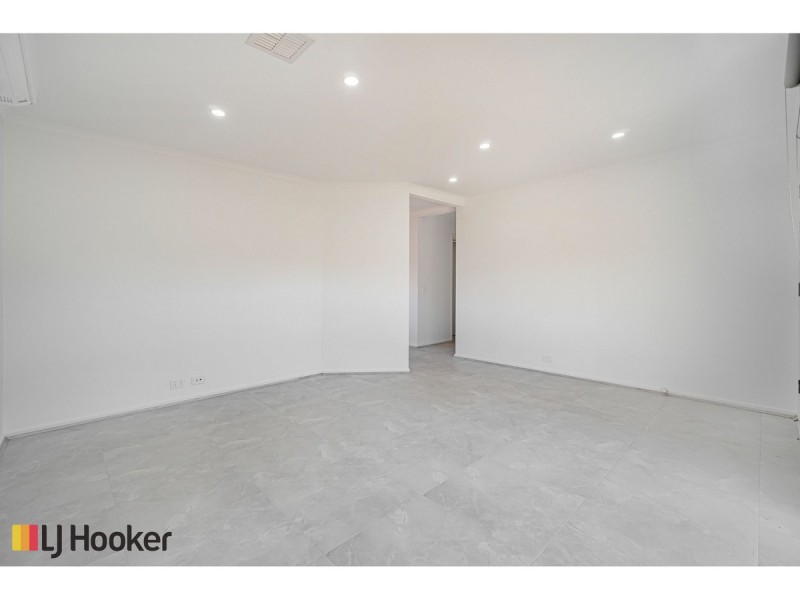 1/41 Dorchester Street, Craigieburn VIC 3064