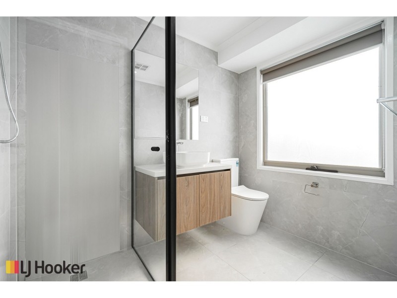 1/41 Dorchester Street, Craigieburn VIC 3064