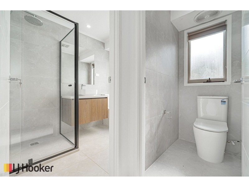 1/41 Dorchester Street, Craigieburn VIC 3064